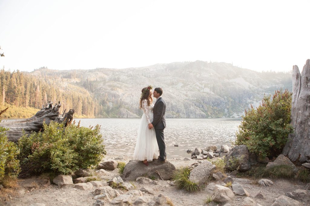 classy castle lake wedding newlyweds