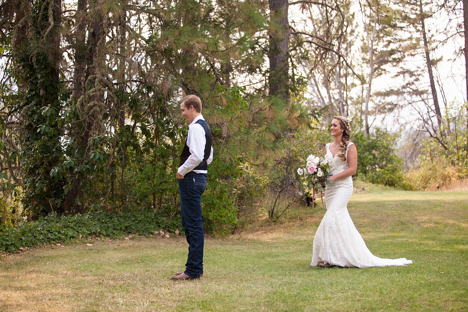 Pacifica, a Garden in the Siskiyous Summer wedding by the pond and