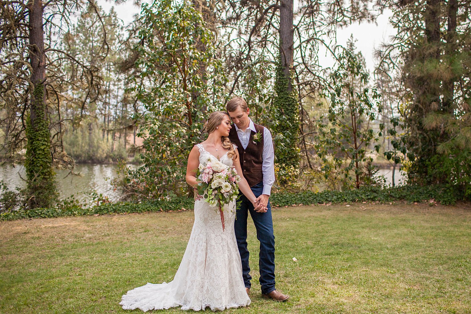 Pacifica, a Garden in the Siskiyous Summer wedding by the pond and